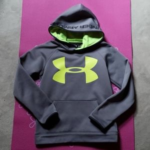 Under Armour Lot Sz Y Medium (boys) 6 items